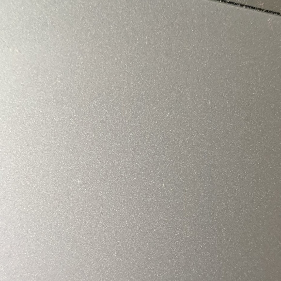 nu_300
